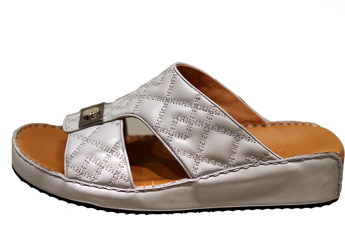 slippers in arabic